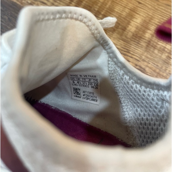 Adidas | Limited Edition NMD R1s - Picture 6 of 8